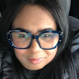 Meet your Posher, Frances